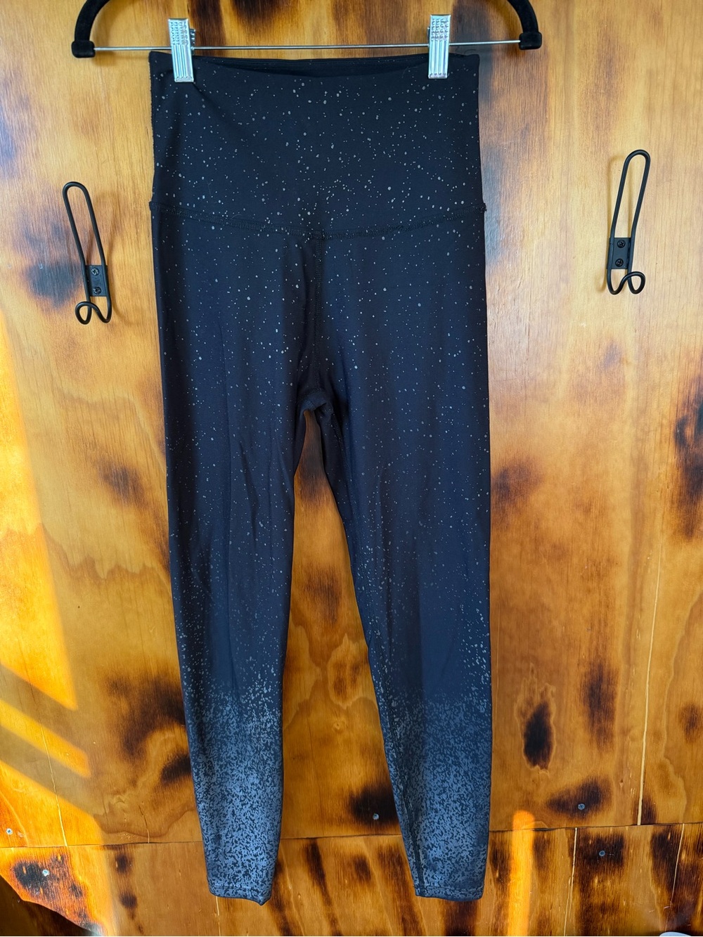 Beyond Yoga Black Sparkle Ombre High-Waist Women’s Leggings